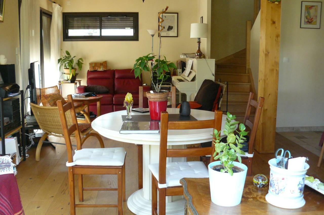 Chambre Chez L'Habitant Hauteville-sur-Fier Exterior photo